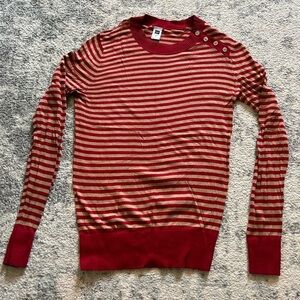 GAP light weight red and tan striped sweater with shoulder button detail Size L